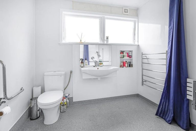 Photo of property in 2/18 Wellington Street, Hamilton East, Hamilton, 3216