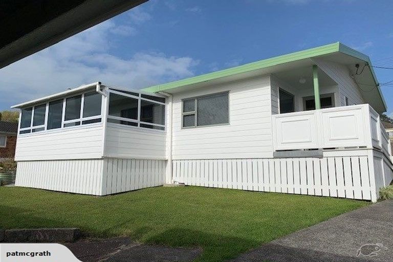 Photo of property in 10 Wesley Street, Devonport, Auckland, 0624