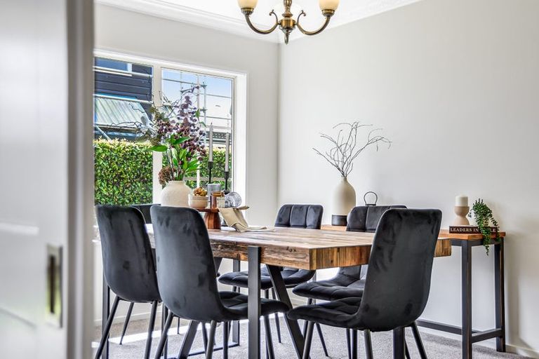 Photo of property in 17 Willowfield Place, Pukete, Hamilton, 3200