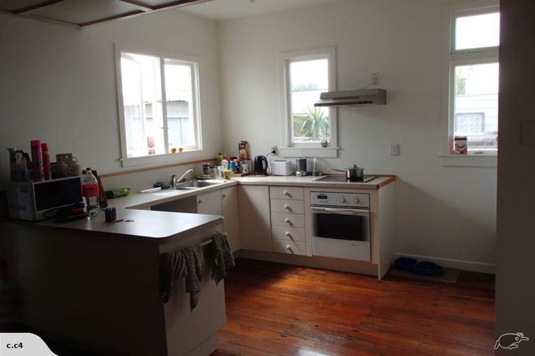 Photo of property in 43 Durie Street, Durie Hill, Whanganui, 4500