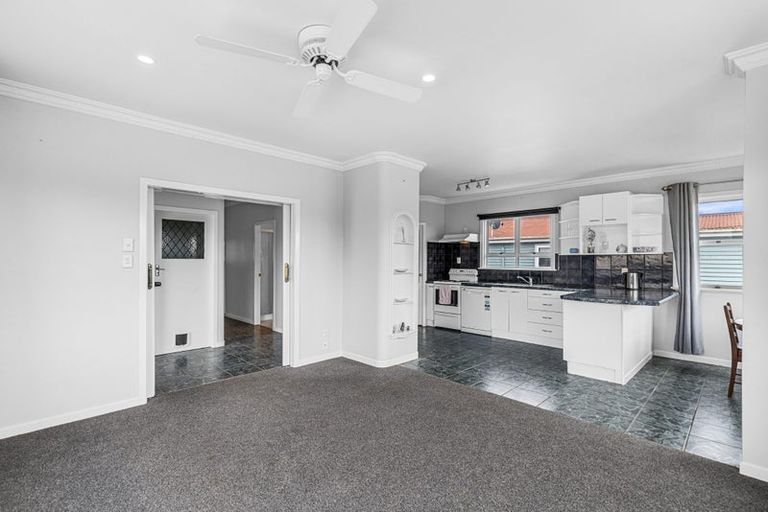 Photo of property in 155 Studholme Street, Morrinsville, 3300