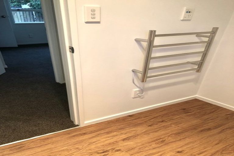 Photo of property in 33 Pensacola Crescent, Broomfield, Christchurch, 8042