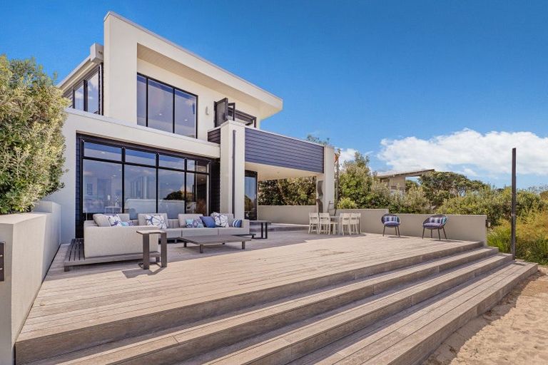 Photo of property in 112 Pohutukawa Crescent, Whangamata, 3620