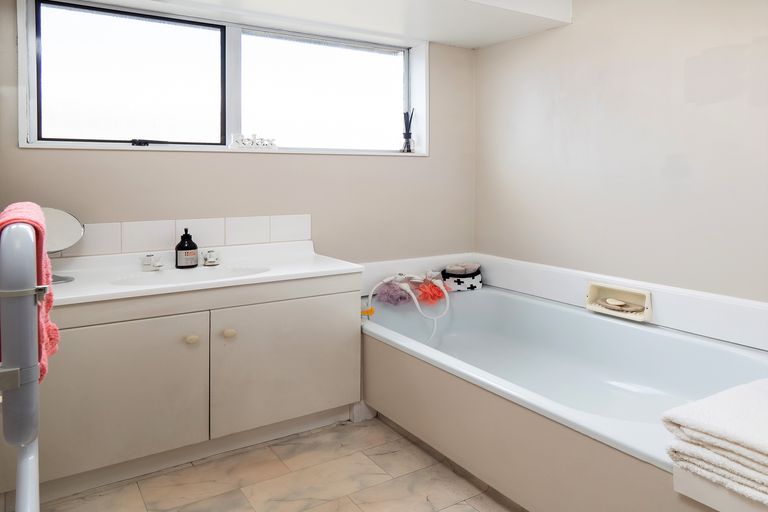 Photo of property in 34 Trevor Street, Hornby, Christchurch, 8042