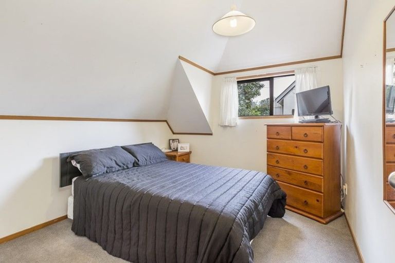 Photo of property in 5/16 Mahara Avenue, Birkenhead, Auckland, 0626