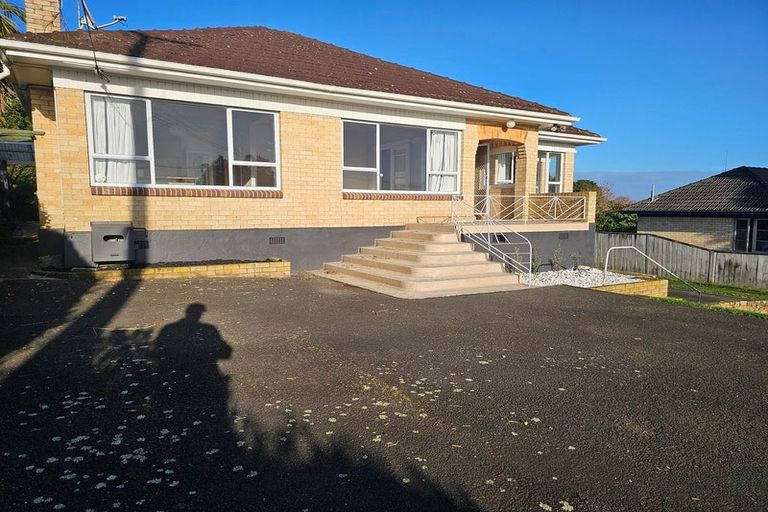 Photo of property in 5 Holden Avenue, Forest Lake, Hamilton, 3200