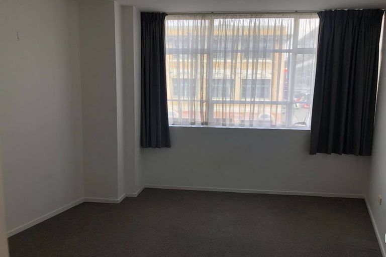 Photo of property in Atlas House, 13b/22 Ghuznee Street, Te Aro, Wellington, 6011