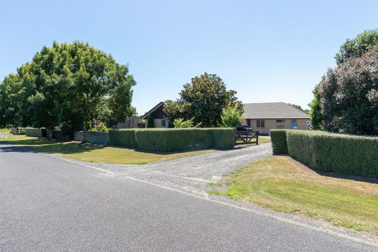 Photo of property in 38 Saint Laurent Way, Ohau, Levin, 5570