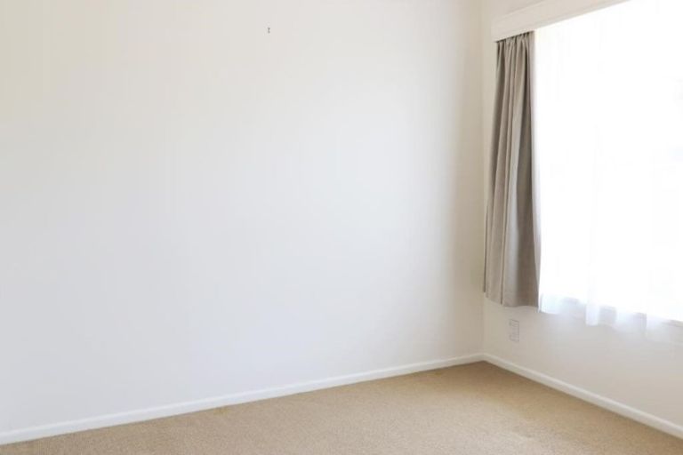 Photo of property in 4/54a Northboro Road, Belmont, Auckland, 0622