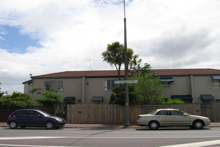 Photo of property in 7/53 Point Chevalier Road, Point Chevalier, Auckland, 1022
