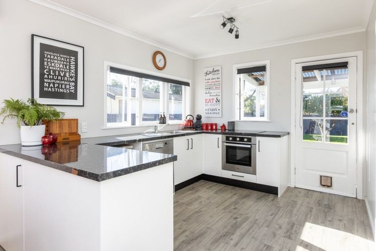 Photo of property in 306 Fenwick Street, Mayfair, Hastings, 4122