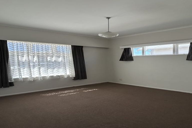 Photo of property in 126 Coutts Street, Kilbirnie, Wellington, 6022