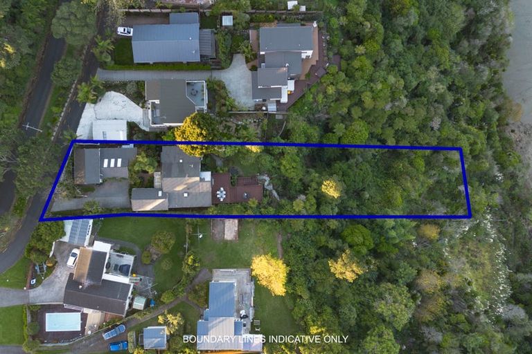 Photo of property in 23 Pohutukawa Avenue, Shelly Park, Auckland, 2014