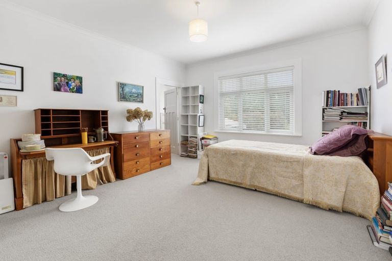 Photo of property in 62 Raroa Road, Kelburn, Wellington, 6012