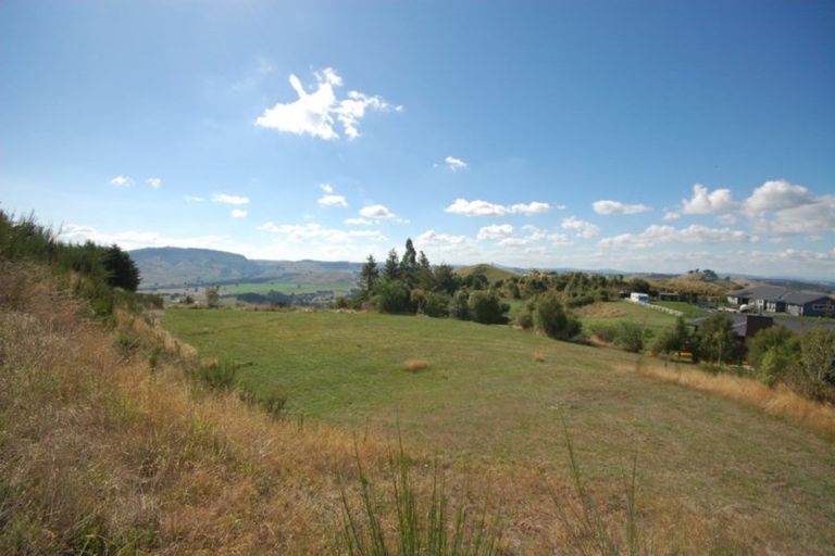 Photo of property in 130 Highland Drive, Acacia Bay, Taupo, 3385