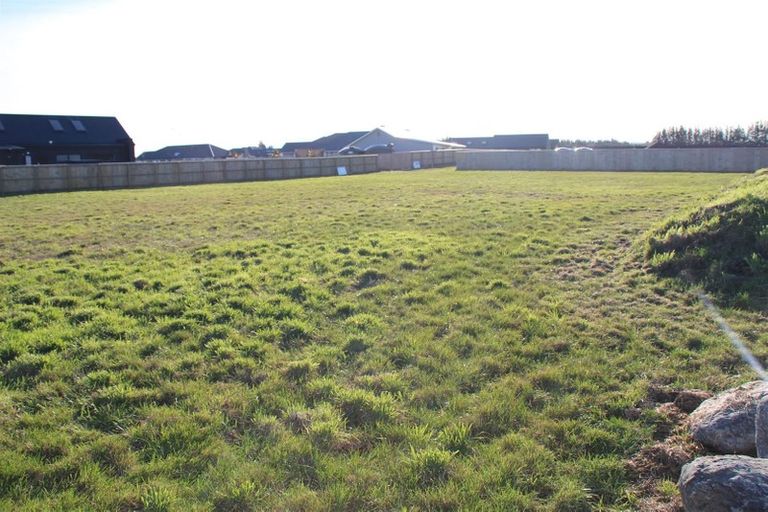 Photo of property in 107 Silver Peaks Drive, West Melton, 7618