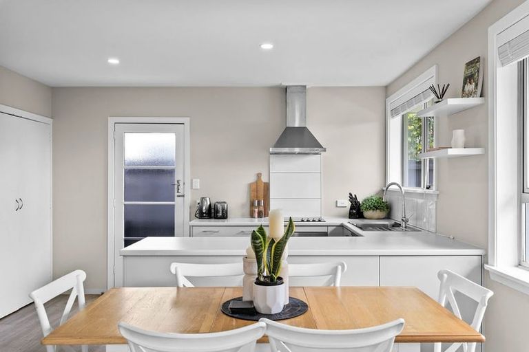 Photo of property in 1/36 Condell Avenue, Papanui, Christchurch, 8053