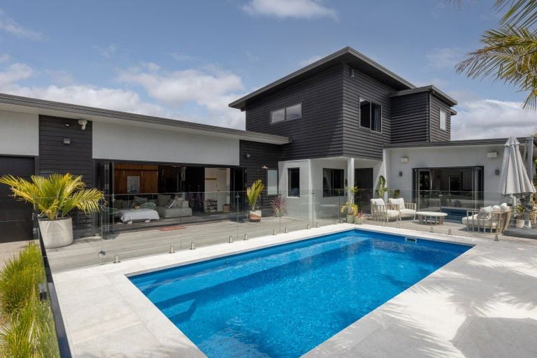 Photo of property in 35 Rota Close, Papamoa Beach, Papamoa, 3118