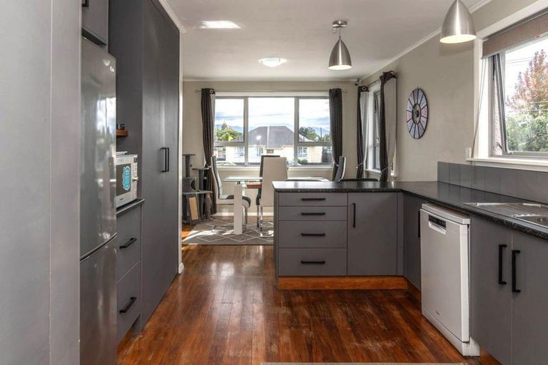 Photo of property in 29 Lucas Street, Riversdale, Blenheim, 7201