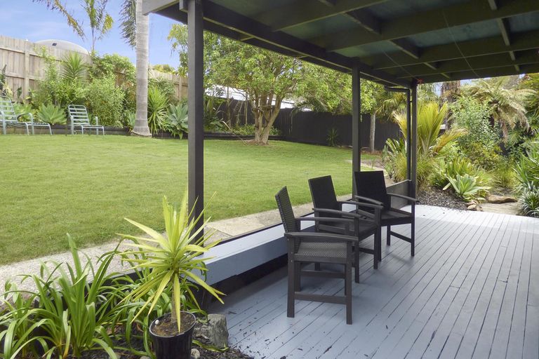 Photo of property in 6 Pounamu Place, Kerikeri, 0294