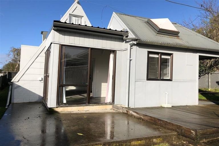 Photo of property in 13 Lincoln Road, Manurewa East, Auckland, 2102