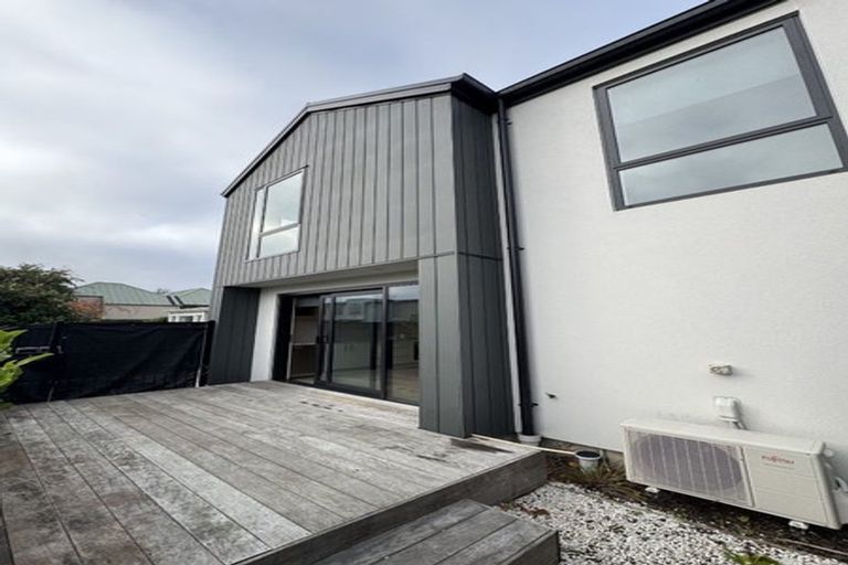 Photo of property in 1/19 Brockworth Place, Riccarton, Christchurch, 8011