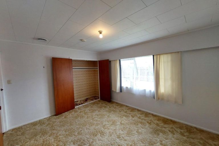 Photo of property in 7 Tawake Place, Waitara, 4320