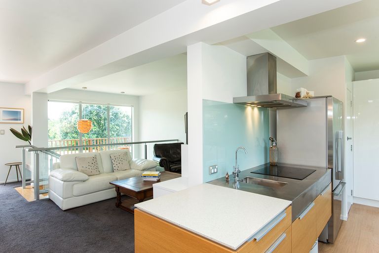 Photo of property in 2 Frances Street, Okitu, Gisborne, 4010