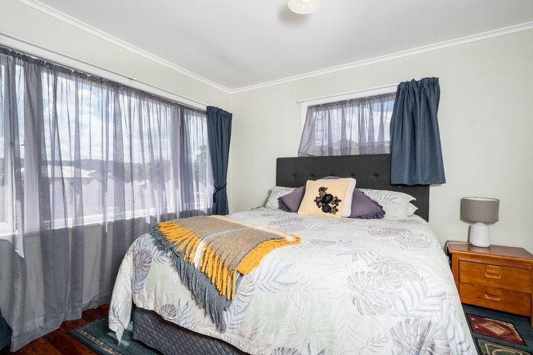 Photo of property in 8 Oraha Road, Huapai, Kumeu, 0810