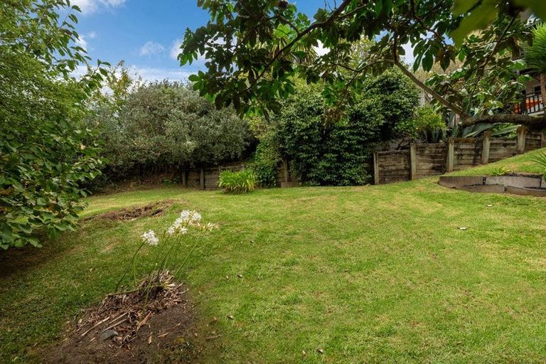 Photo of property in 7 Hume Drive, Hillcrest, Auckland, 0627