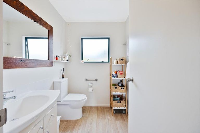 Photo of property in 41a Marlin Place, Whiritoa, Whangamata, 3691