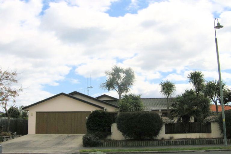 Photo of property in 42 Dalton Drive, Papamoa Beach, Papamoa, 3118