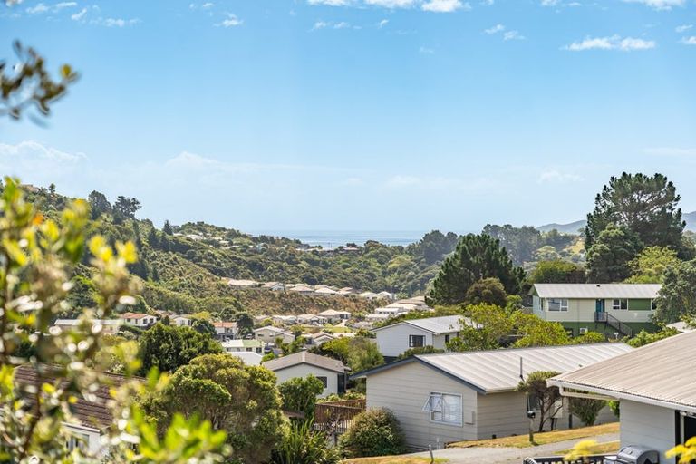 Photo of property in 12 Adventure Drive, Whitby, Porirua, 5024