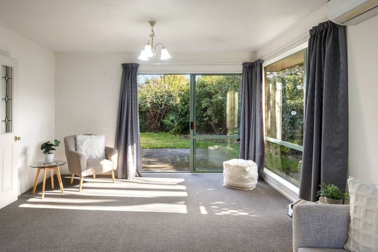 Photo of property in 263 Eastern Terrace, Sydenham, Christchurch, 8023