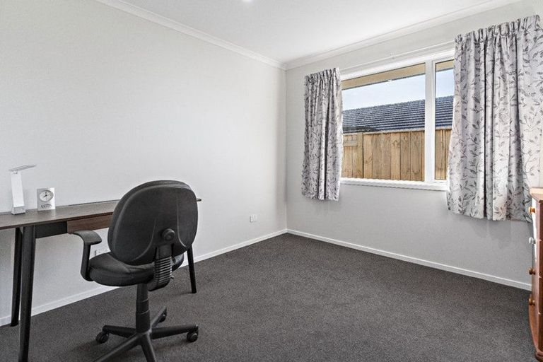 Photo of property in 17 Maple Grove, Solway, Masterton, 5810