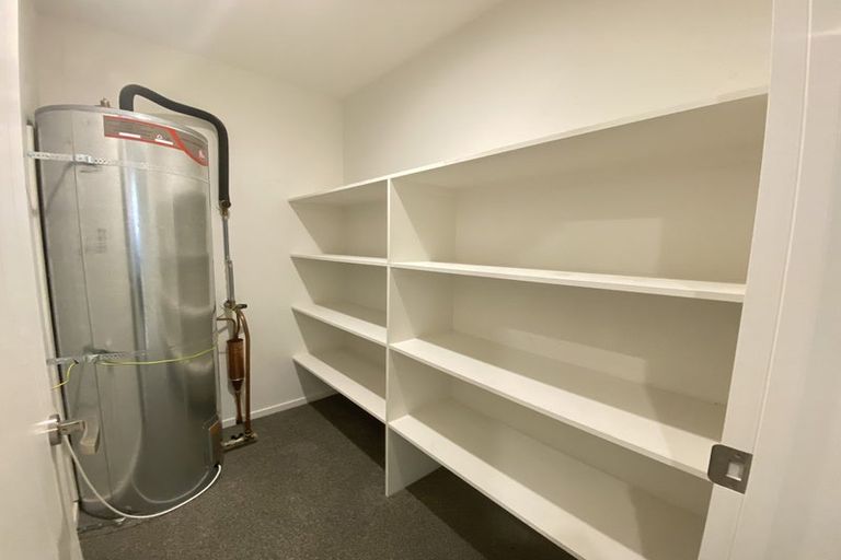 Photo of property in 24 Burnham School Road, Rolleston, 7614