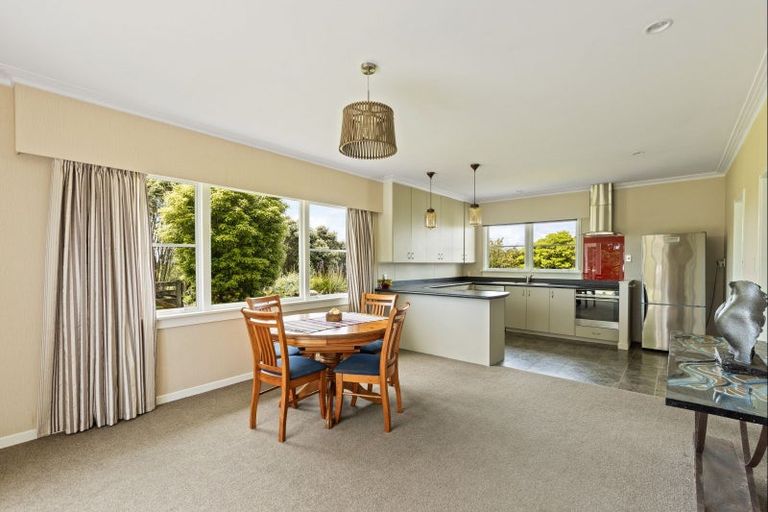 Photo of property in 737 Frankley Road, Hurworth, New Plymouth, 4371
