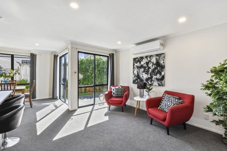 Photo of property in 109 Charles Prevost Drive, The Gardens, Auckland, 2105