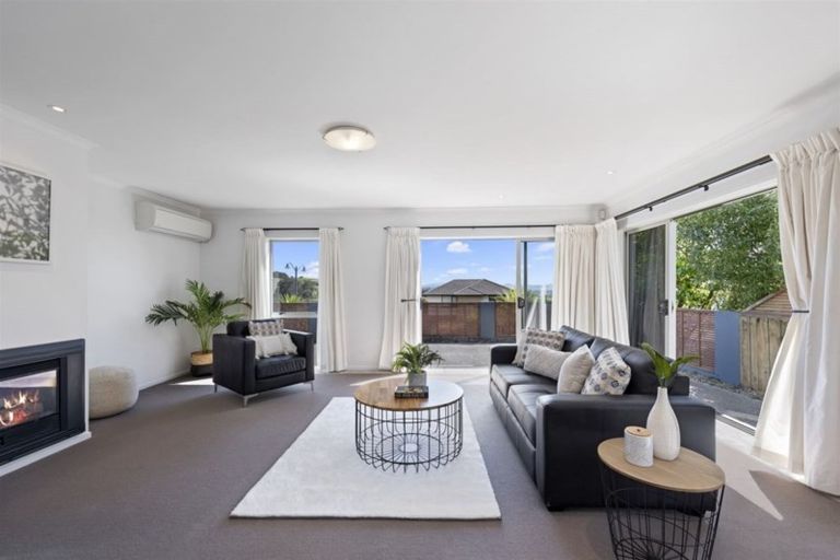 Photo of property in 9 Hillford Place, Welcome Bay, Tauranga, 3175