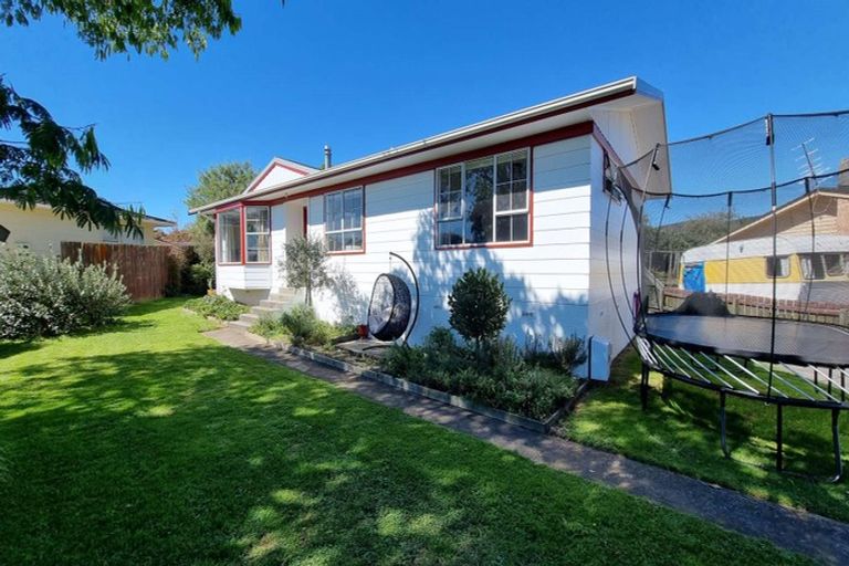 Photo of property in 31 Browning Crescent, Owhata, Rotorua, 3010