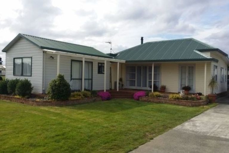 Photo of property in 241 Bremner Road, Karaka, Papakura, 2113