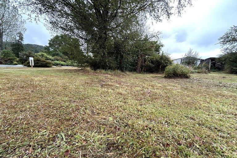 Photo of property in 34 Hart Street, Blackball, 7804