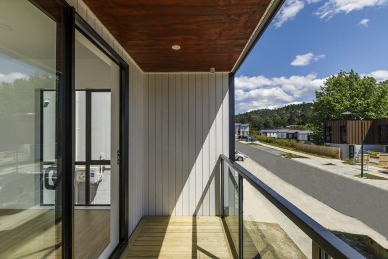 Photo of property in 9 Waka Street, Albany Heights, Auckland, 0632