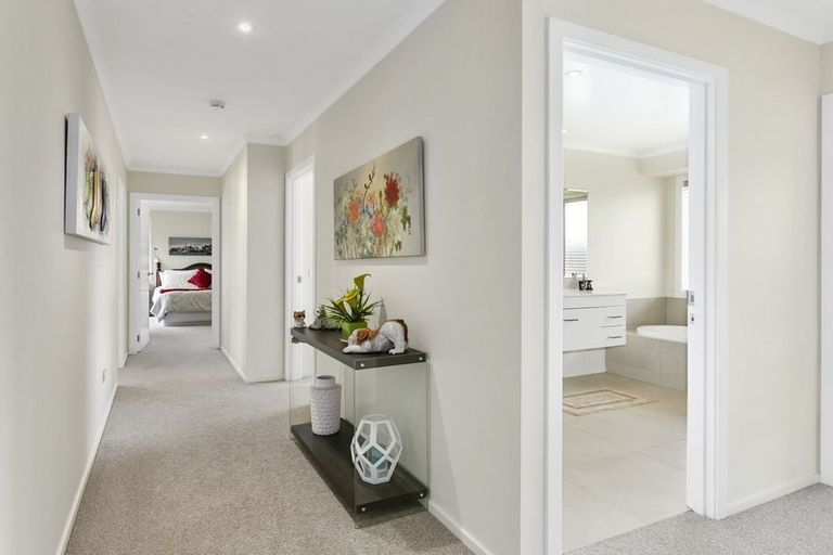 Photo of property in 48 Hagart-alexander Drive, Mosgiel, 9024