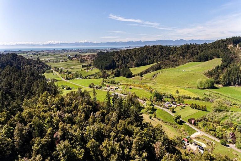 Photo of property in 198 Brooklyn Valley Road, Brooklyn, Motueka, 7198