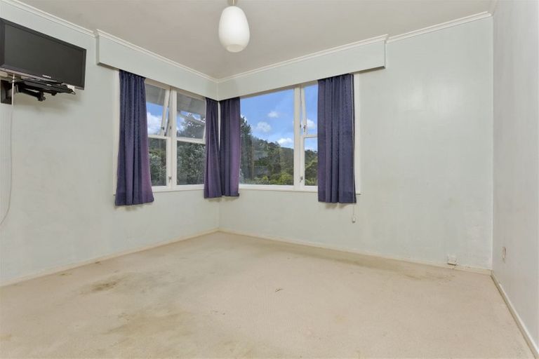 Photo of property in 225 Manuka Road, Bayview, Auckland, 0629