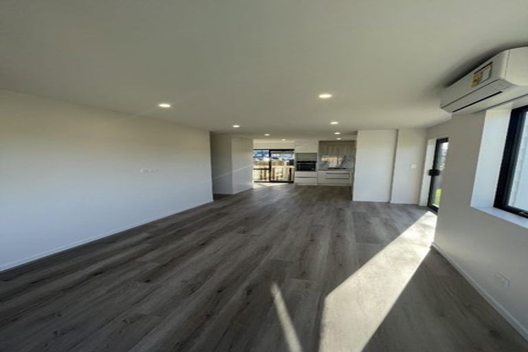 Photo of property in 13c Edinburgh Avenue, Rosehill, Papakura, 2113