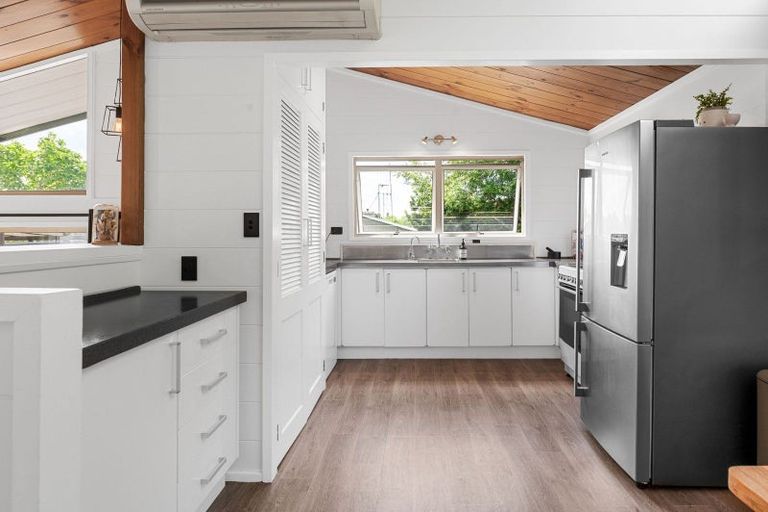 Photo of property in 17 Hazelwood Avenue, Dinsdale, Hamilton, 3204