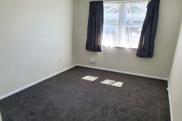 Photo of property in 71 Holmes Road, Manurewa, Auckland, 2102