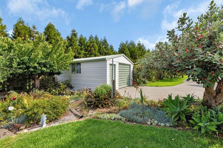 Photo of property in 725 One Tree Point Road, Ruakaka, Whangarei, 0171